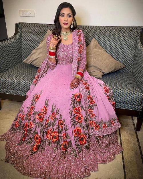 Bollywood Designer Gown Sr-1251-E Price - 1550
