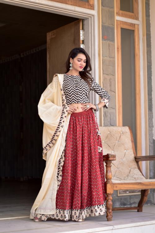 Non Catalog Diwali Special For Cotton Top & Skirt Collection 