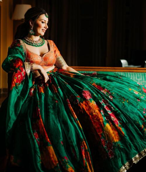 Sabyasachi Floral Lehenga ZC-7026 Price - 2200